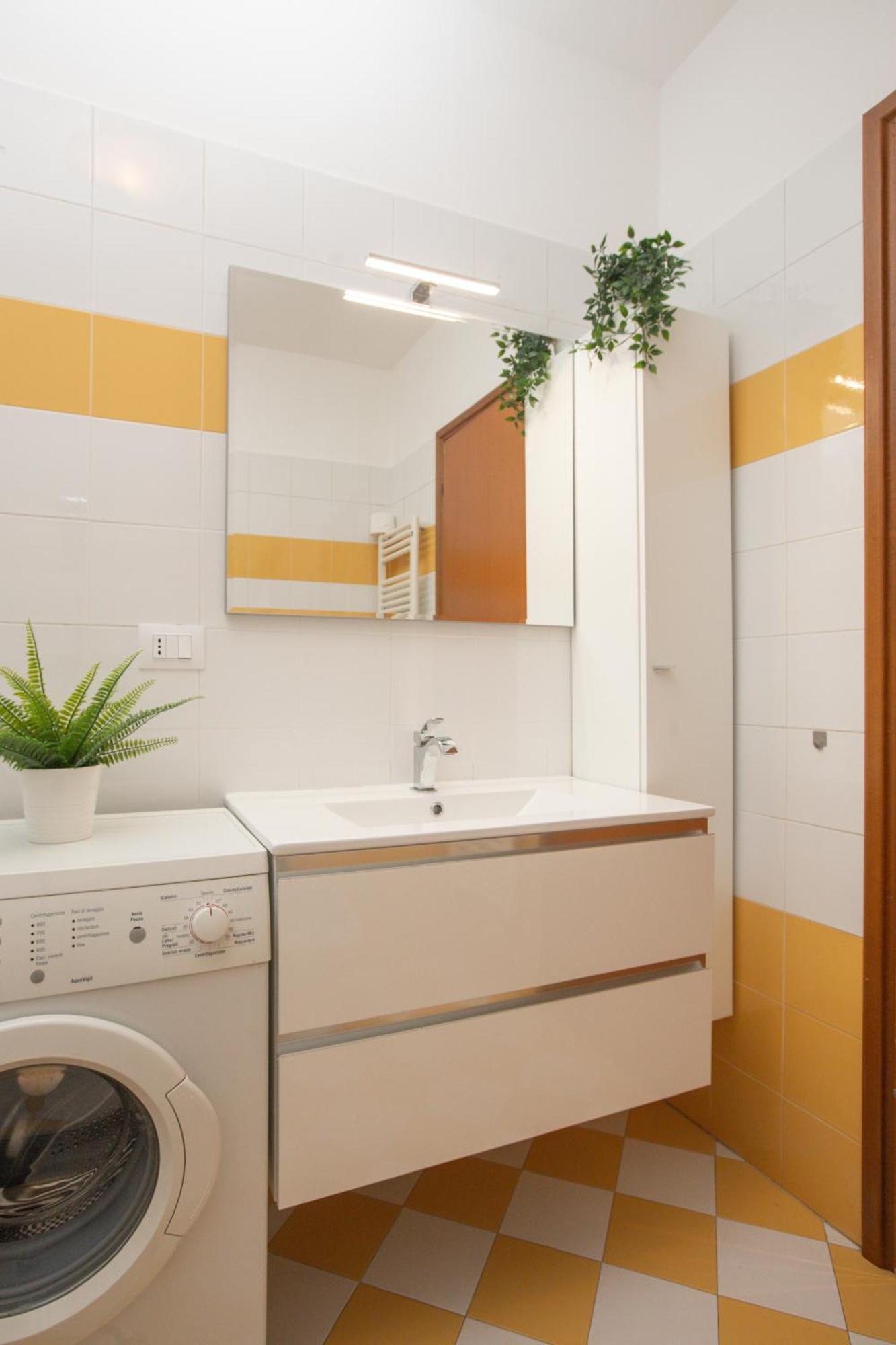 Kandinski Apartment - With Pool سيتيمو ميلانيزي المظهر الخارجي الصورة